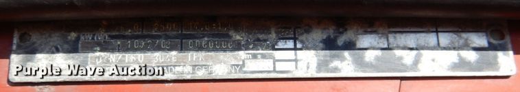 image for item JL9869 1999 Ditch Witch 3610  trencher