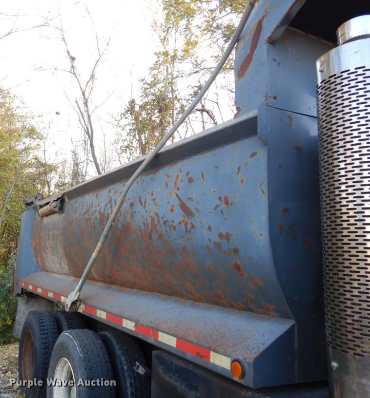 image for item JL9874 Godwin EL160520206  dump bed