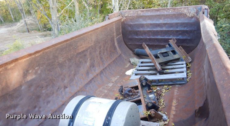 image for item JL9874 Godwin EL160520206  dump bed