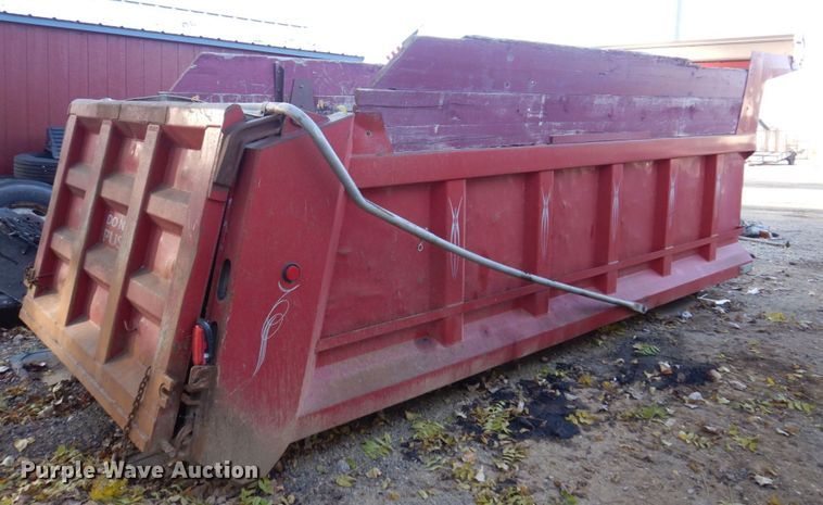 image for item JL9875 Dump bed