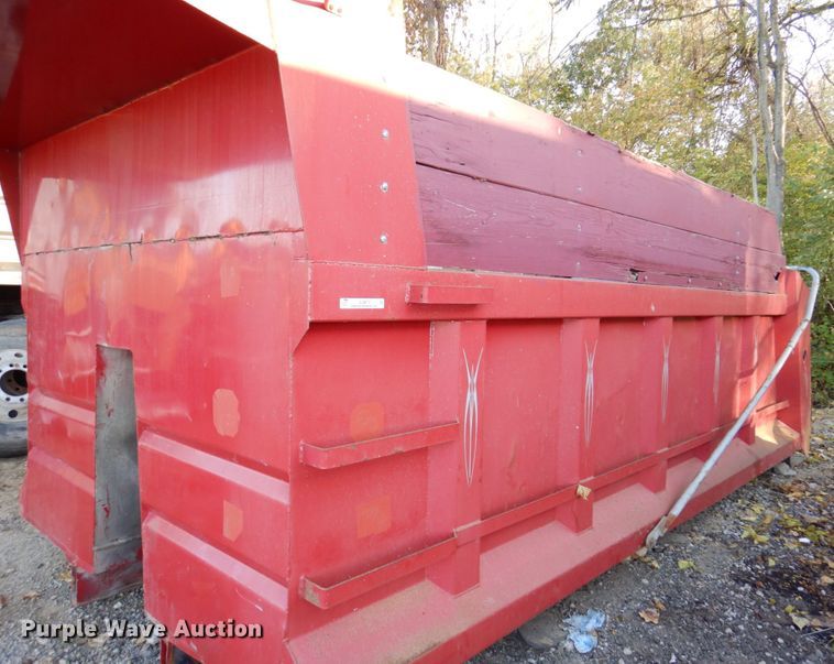 image for item JL9875 Dump bed