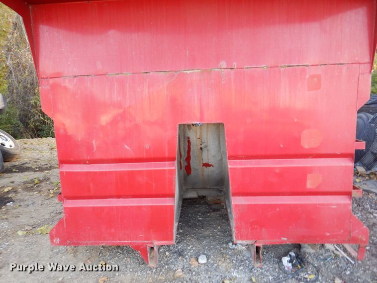 image for item JL9875 Dump bed