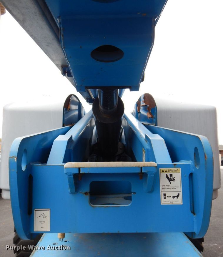 image for item JL9880 2008 Genie S-85  boom lift