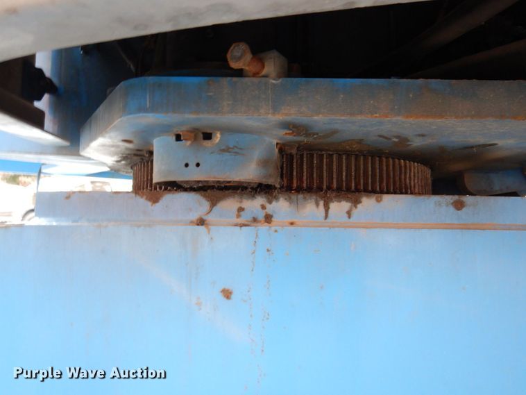 image for item JL9880 2008 Genie S-85  boom lift