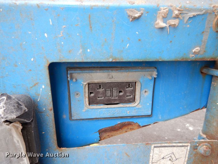 image for item JL9880 2008 Genie S-85  boom lift