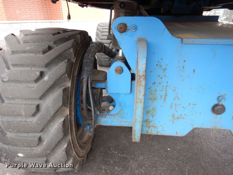 image for item JL9880 2008 Genie S-85  boom lift