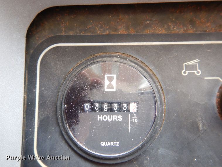 image for item JL9880 2008 Genie S-85  boom lift