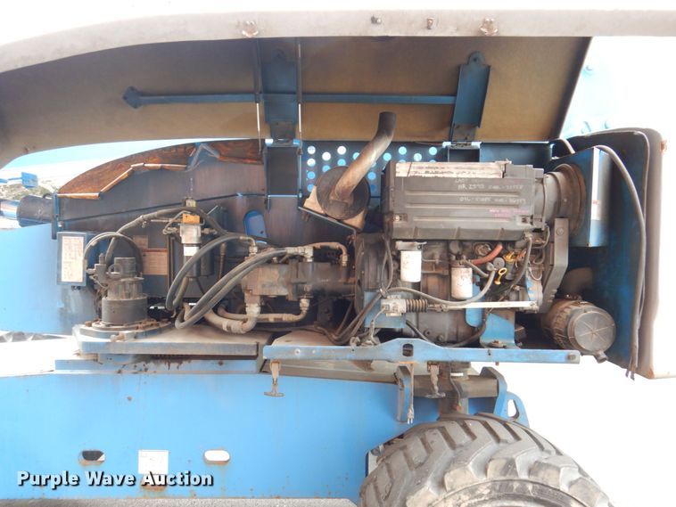 image for item JL9880 2008 Genie S-85  boom lift