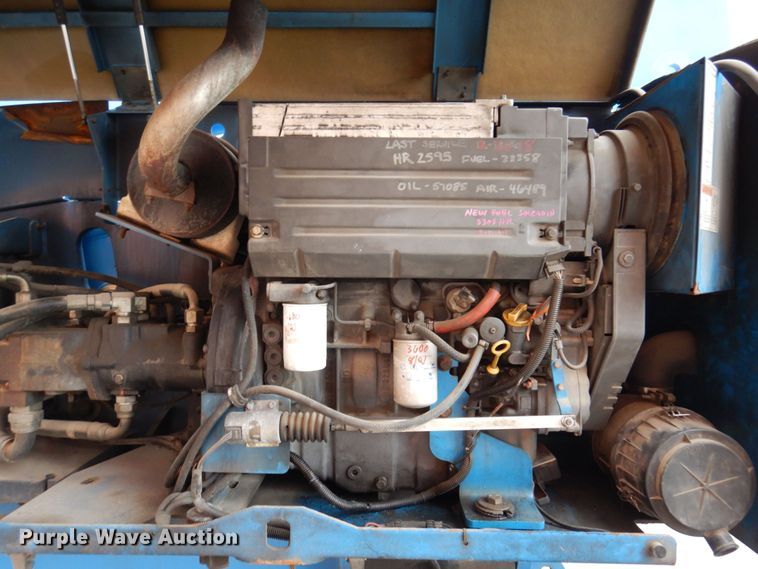 image for item JL9880 2008 Genie S-85  boom lift