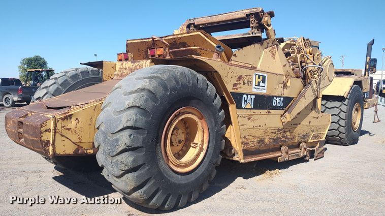 image for item JR9401 1996 Caterpillar 615C Series II  elevating scraper