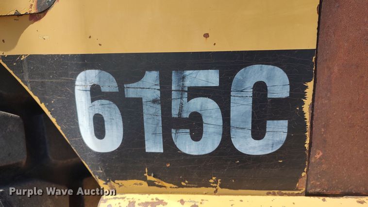 image for item JR9401 1996 Caterpillar 615C Series II  elevating scraper