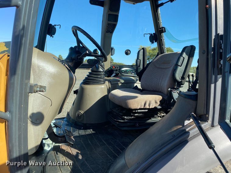 image for item JW9364 2011 Case 580 Super N  backhoe