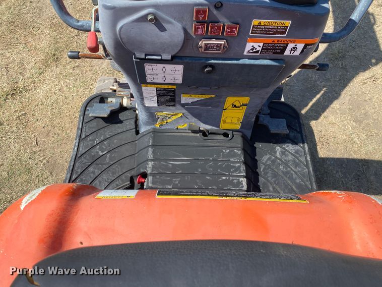 image for item JW9368 2009 Kubota K008-3  mini excavator