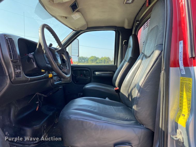 image for item JW9418 2008 Chevrolet C5500  utility / service truck