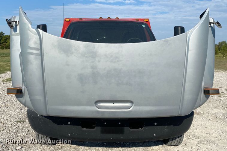 image for item JW9418 2008 Chevrolet C5500  utility / service truck