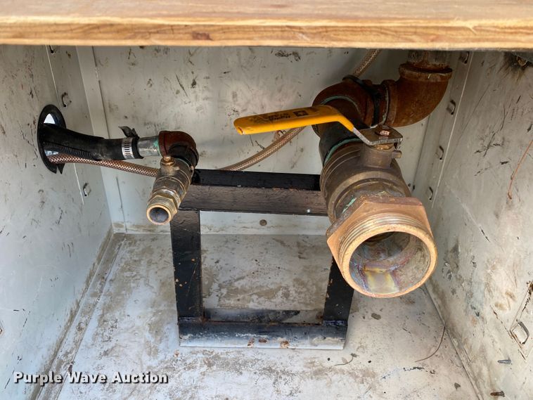 image for item JW9418 2008 Chevrolet C5500  utility / service truck