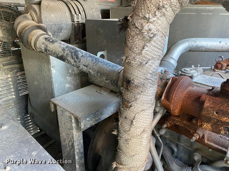 image for item JW9418 2008 Chevrolet C5500  utility / service truck