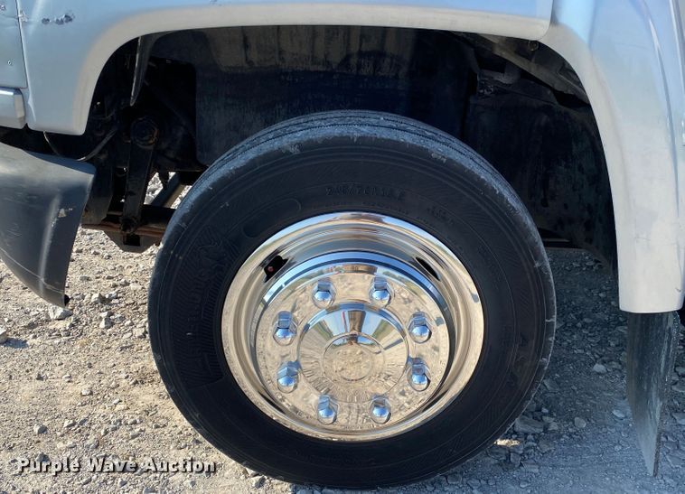 image for item JW9418 2008 Chevrolet C5500  utility / service truck