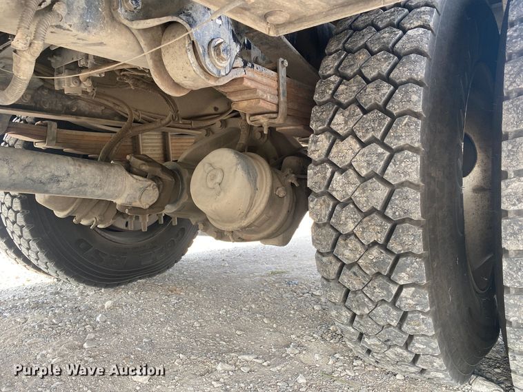 image for item JW9424 2010 Freightliner Business Class M2  bucket truck