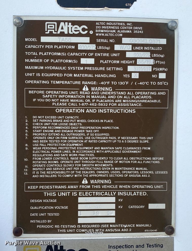 image for item JW9424 2010 Freightliner Business Class M2  bucket truck