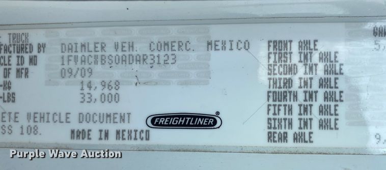 image for item JW9424 2010 Freightliner Business Class M2  bucket truck