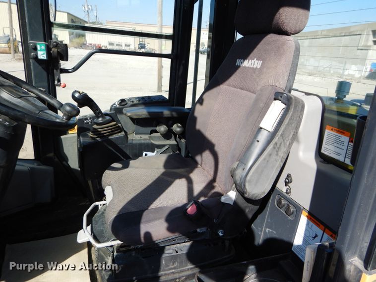 image for item JX9099 2014 Komatsu WA270-7  wheel loader