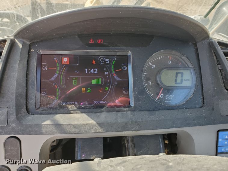 image for item JX9099 2014 Komatsu WA270-7  wheel loader