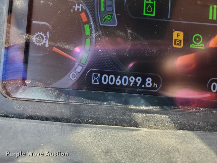 image for item JX9099 2014 Komatsu WA270-7  wheel loader