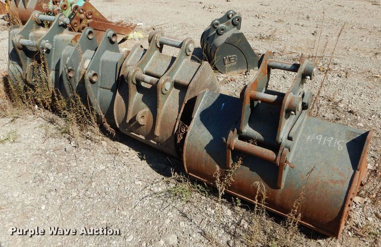 image for item JX9104 (4) mini excavator buckets