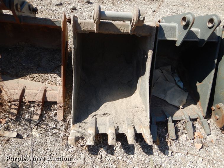 image for item JX9104 (4) mini excavator buckets