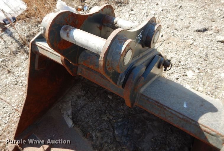 image for item JX9104 (4) mini excavator buckets