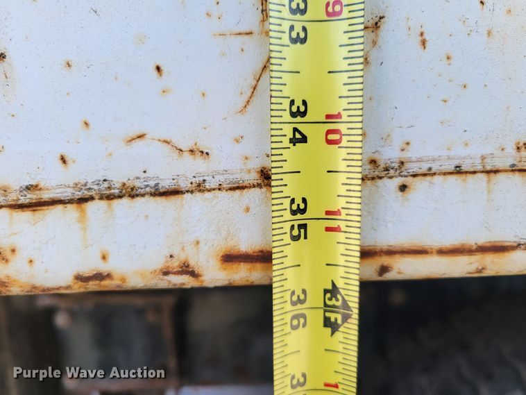 image for item JZ9077 1983 Mack DM492S  dump truck