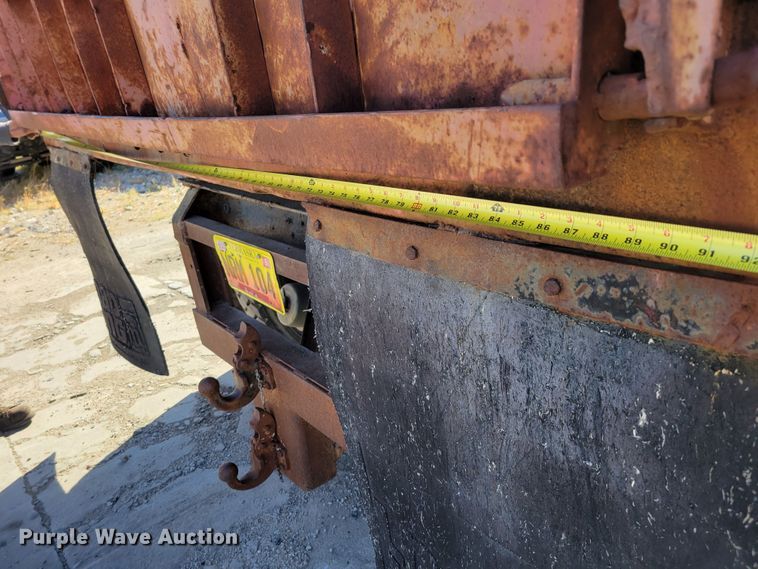 image for item JZ9078 1973 Ford LN750  dump truck