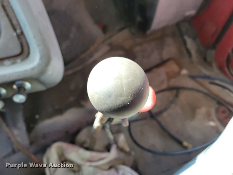 image for item JZ9078 1973 Ford LN750  dump truck