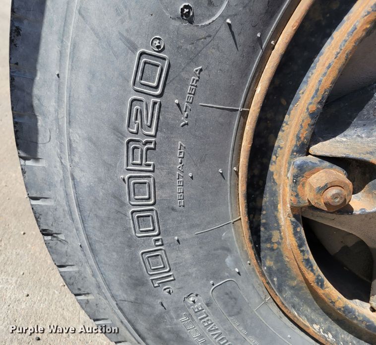 image for item JZ9078 1973 Ford LN750  dump truck