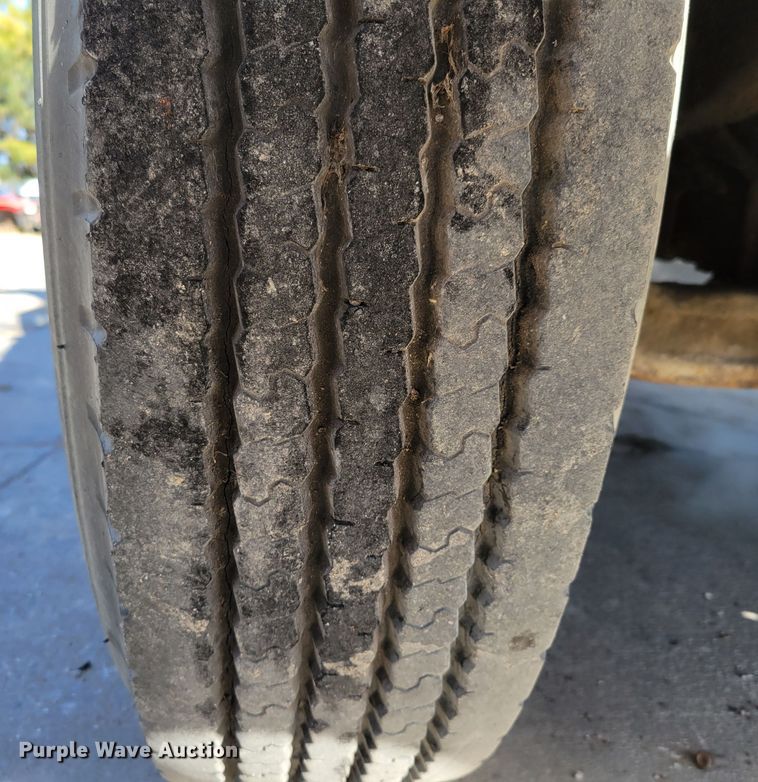 image for item JZ9078 1973 Ford LN750  dump truck