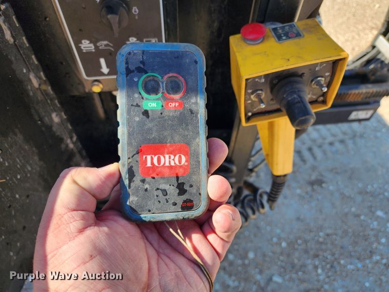 image for item KC9407 2013 Toro DD2024  directional boring unit