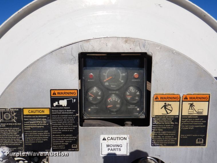 image for item KF9470 2005 Sterling L8500  sewer jetter truck