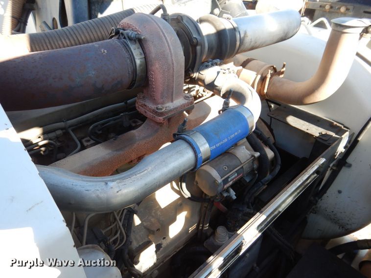 image for item KF9470 2005 Sterling L8500  sewer jetter truck