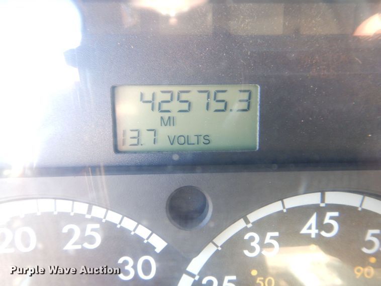 image for item KF9470 2005 Sterling L8500  sewer jetter truck