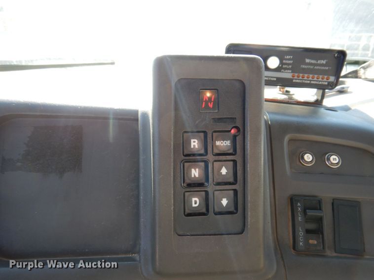 image for item KF9470 2005 Sterling L8500  sewer jetter truck