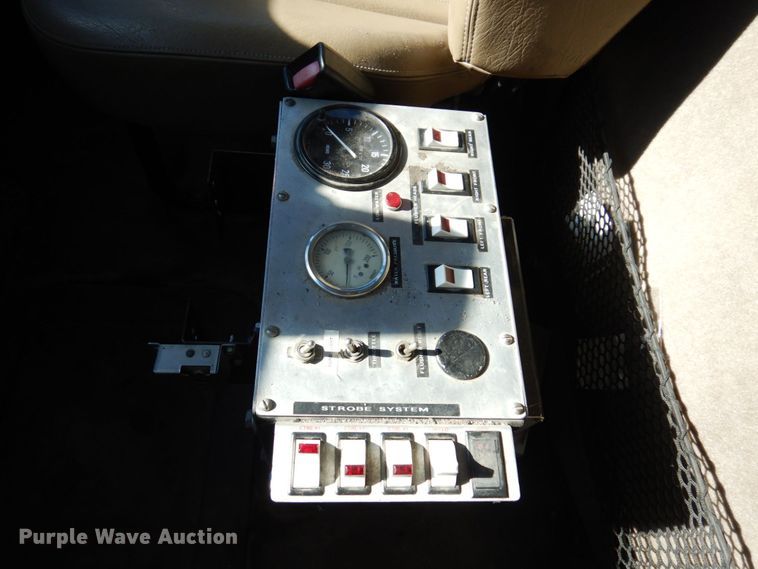 image for item KF9470 2005 Sterling L8500  sewer jetter truck