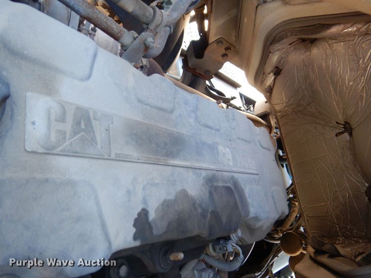 image for item KF9470 2005 Sterling L8500  sewer jetter truck