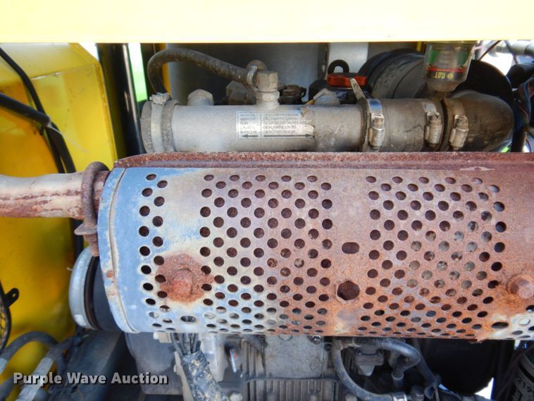 image for item KF9483 2005 Hurco SDVV150G  vacuum excavator