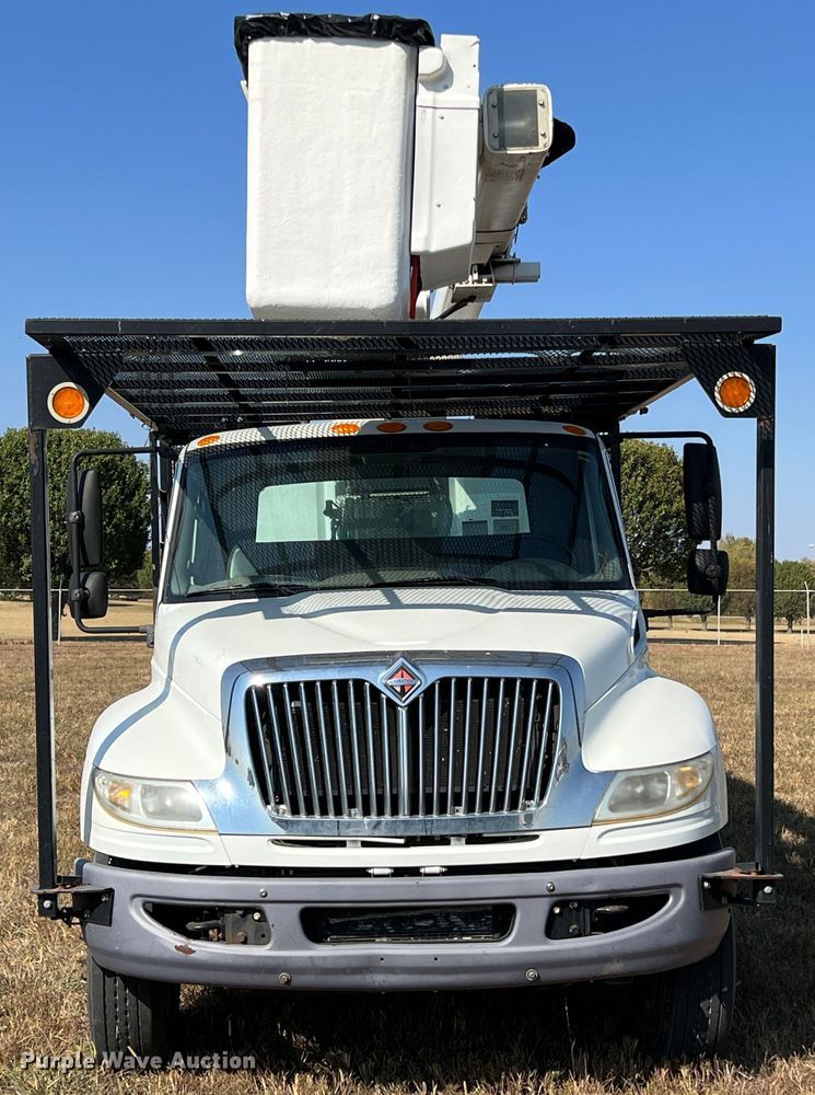 image for item KF9903 2012 International 4400  forestry bucket truck