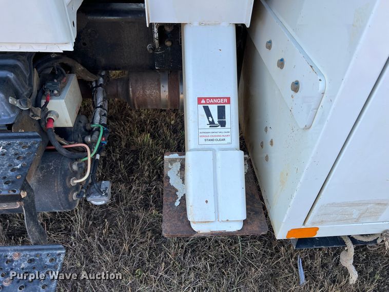 image for item KF9903 2012 International 4400  forestry bucket truck