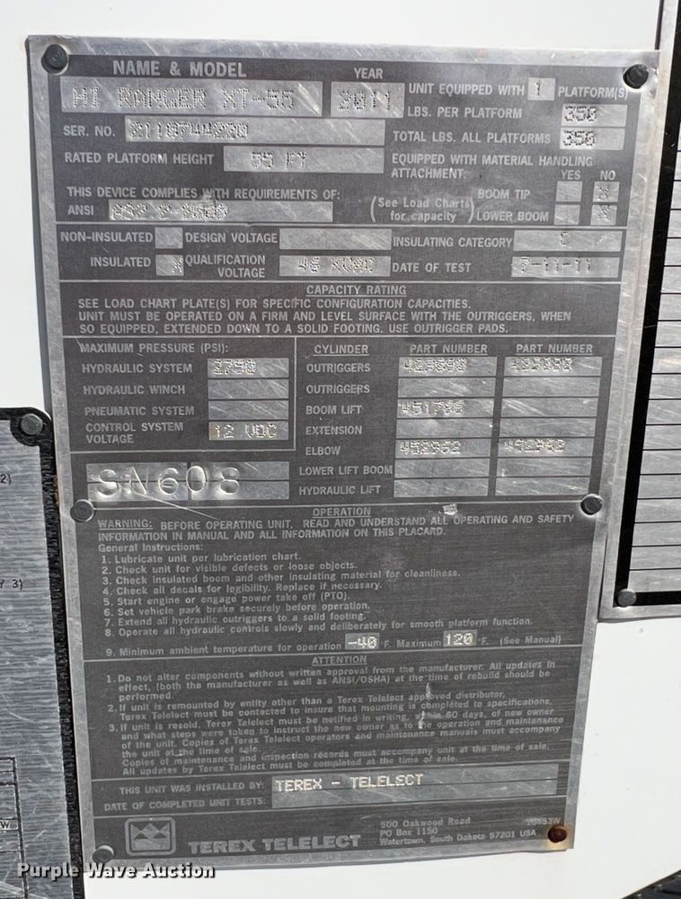 image for item KF9903 2012 International 4400  forestry bucket truck