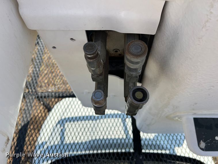 image for item KF9903 2012 International 4400  forestry bucket truck