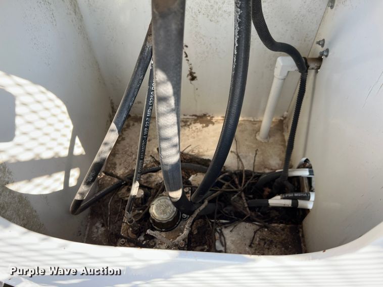 image for item KF9903 2012 International 4400  forestry bucket truck