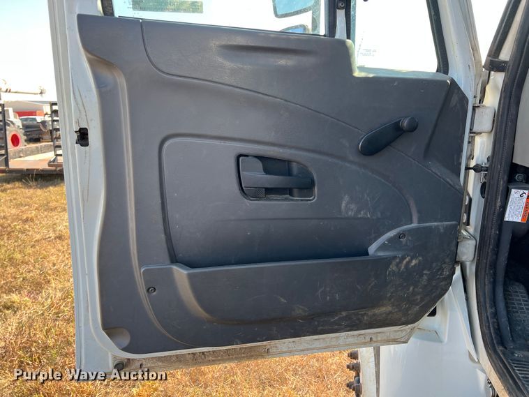 image for item KF9903 2012 International 4400  forestry bucket truck